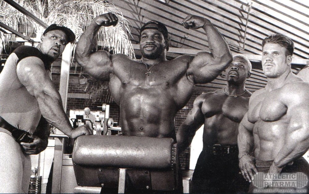 Крис Кормье на взвесе