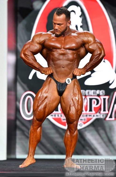 hunter_labrada_2.jpg