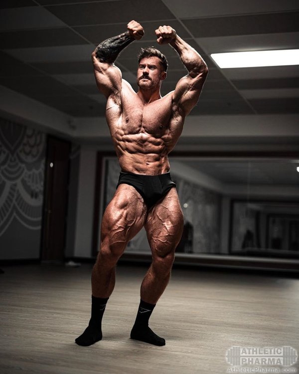 Бодибилдер Крис Бамстед