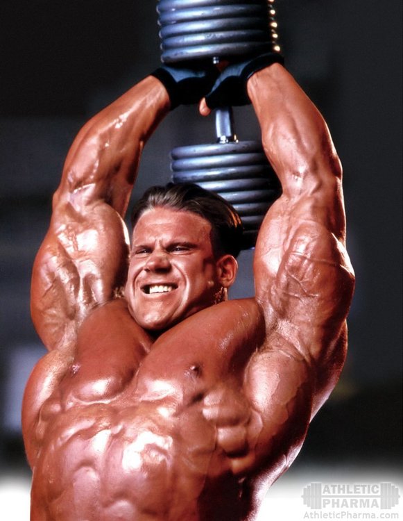 Джей Катлер во время тренировки