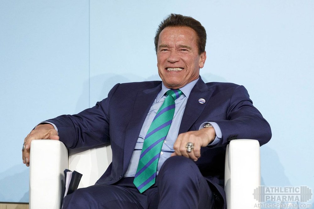 Довольный Арнольд Шварценеггер