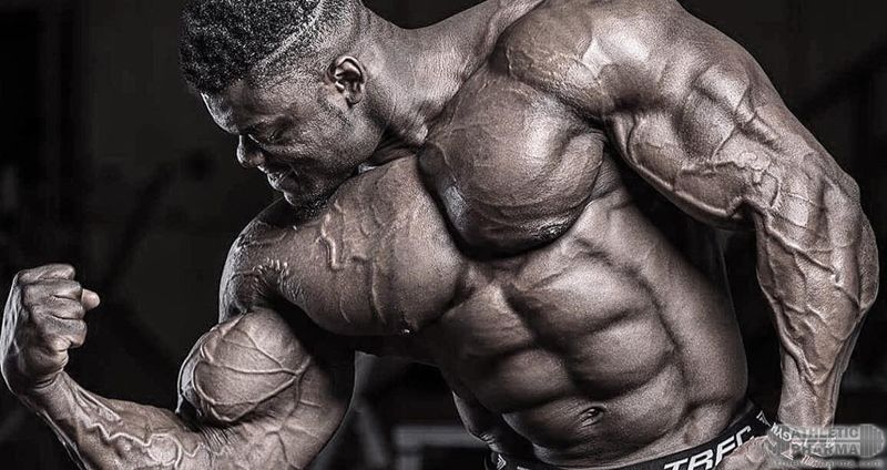 Про-бодибилдер Блессинг Аводибу (Ирландия)