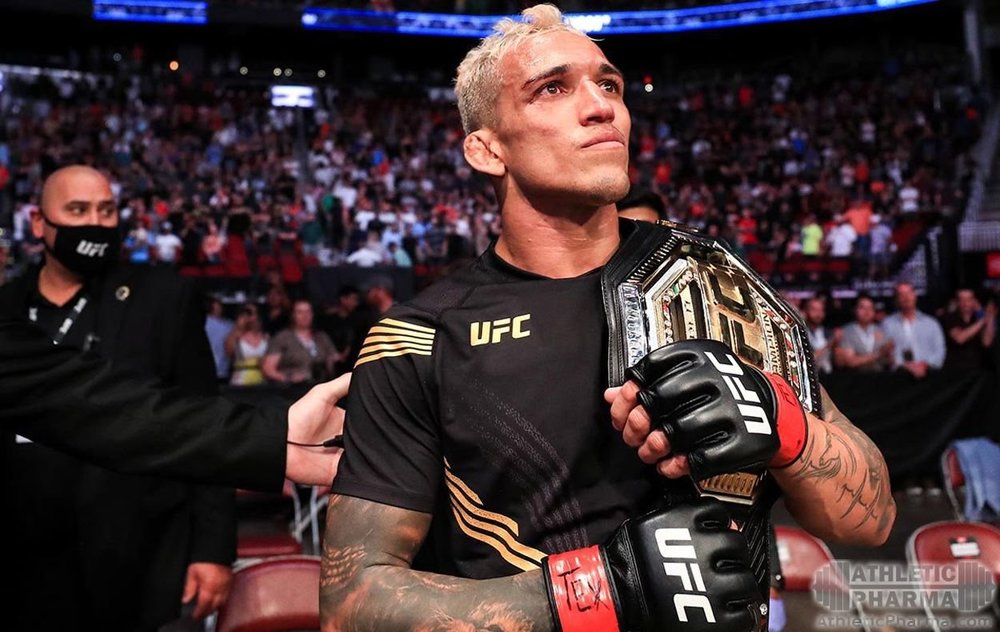 Чарльз Оливейра, чемпион UFC в легком весе