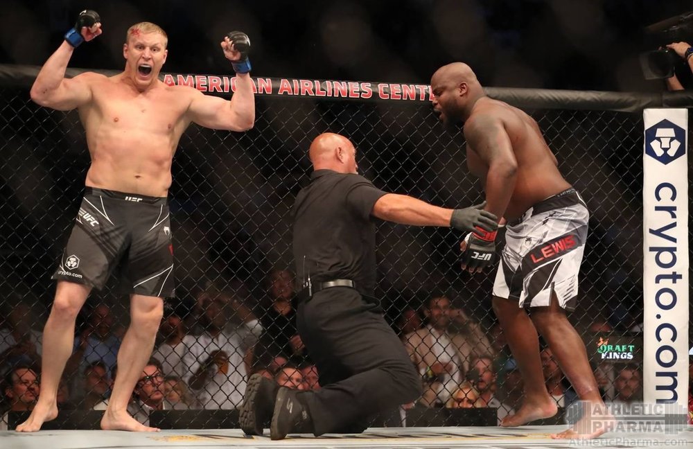 Сергей Павлович побеждает на UFC 277