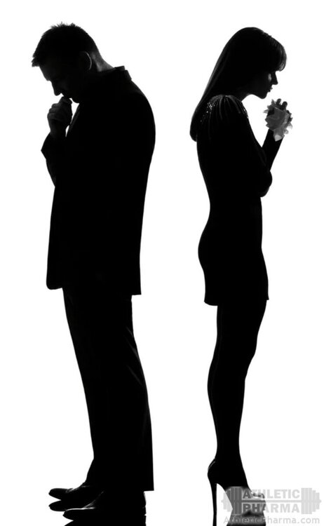 Пара посорилась