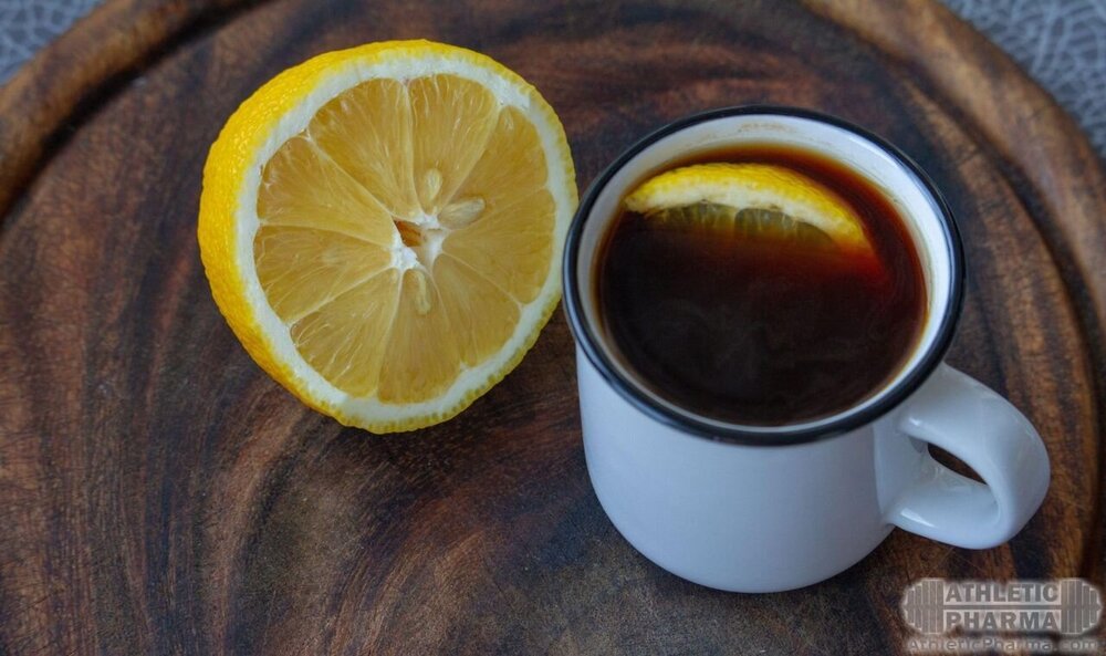 Свежий кофе с лимоном