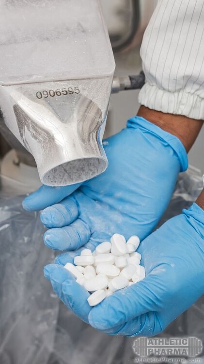 Производство таблеток на фабрике